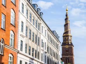 115SQM Apartment in the Heart of Copenhagen - Designer Furniture