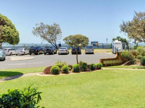 Illawong Inn 2 - 2 BDRM Unit on Mooloolaba Spit