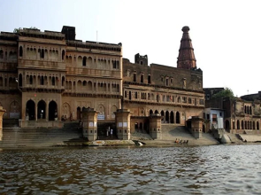 Shanti Lodge