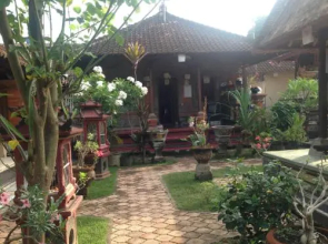 莫宁的屋(Moning House)