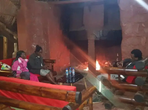 Mara Topi Safari Lodge