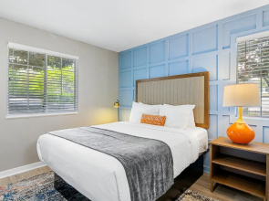 Chic Condo Retreat in Central Buckhead Atlanta