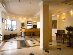 De La Mer Hotel - by Zvieli Hotels