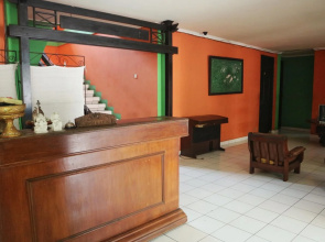 Sekar Sari Inn