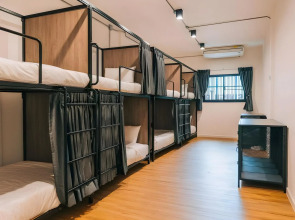 COZ at Ratchathewi - Hostel