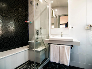 Lapis Inn Hotel Old City