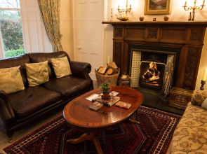 Balmuirfield House