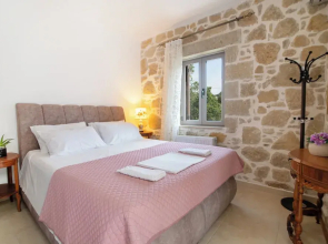 Dream House Drapanias