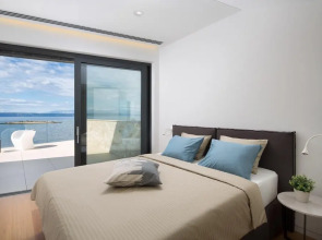 Luxury Villa Palma de Korkyra with Pool