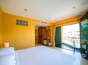 Oyo 1037 Kamala Phuket Guesthouse