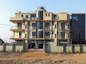 Ngabu Hotel