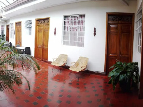 Hotel Alcayata Colonial