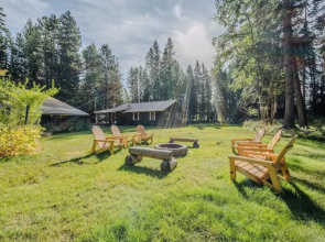 Spotted Bear Cabin For 6
