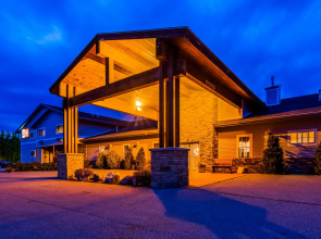 Best Western Plus Ticonderoga Inn & Suites