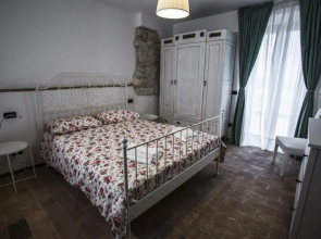 Massignano 116 (Adults Only)