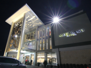 Megaland Hotel