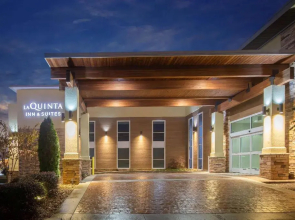 La Quinta Inn Suites Chattanooga East Ridge
