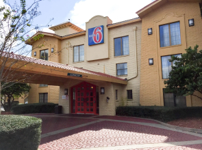 SoHo Inn & Suites Jacksonville North