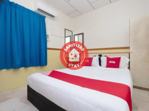 OYO 89983 Lumut Villa Inn