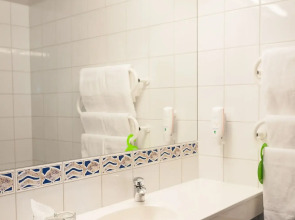 Tallink Express Hotel