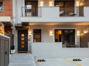 7 City Luxury Apartments