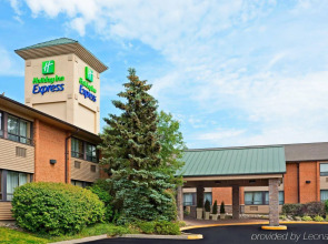 Holiday Inn Express Toronto East - Scarborough by IHG