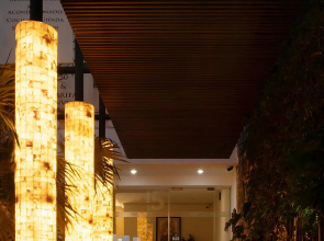 Hotel & Suites Nader