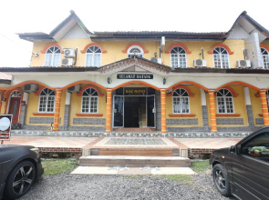 OYO 89819 Raz Hotel Kelulut