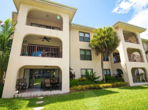 Georgetown Villas #113 by Cayman Vacation