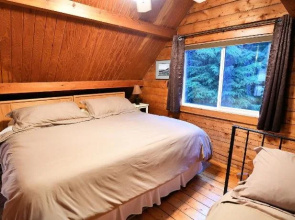 Alyeska Hideaway