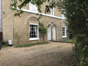 North Laurels Guesthouse