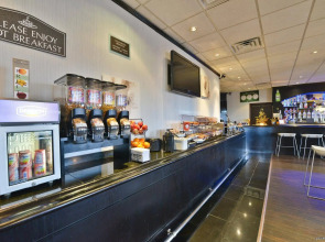 Best Western Plus Newark Airport West