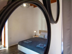 Elithas Cozy House 1