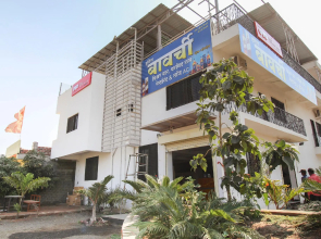 OYO 68030 Hotel Bawarchi Lodge