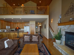 Amazing Overlook 3 Bedroom Townhome