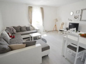 Kate in Rovinj With 1 Bedrooms and 1 Bathrooms