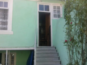 Guest House Borjomi On Pirosmani Street