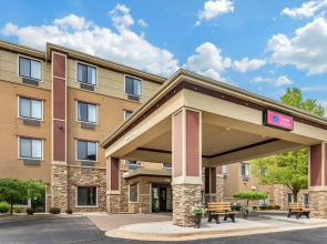 Comfort Suites Grand Rapids North