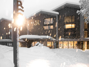 Amrai Suites