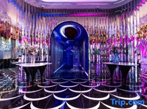 Beijing W+ Luxury Select Hotel (Beijing Universal Resort Liyuan Subway Station Branch)