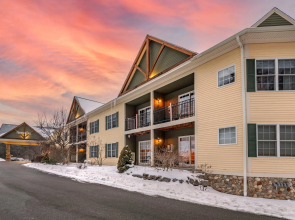 Mountain Edge Suites at Sunapee, an Ascend Collection Hotel