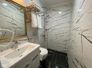 Castle's Light Boutique Hotel