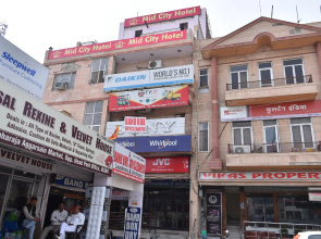 OYO 24112 City Heart