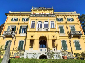 Bellavista Prestigious Apartment With Lake View