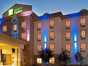 Holiday Inn Express Grande Prairie