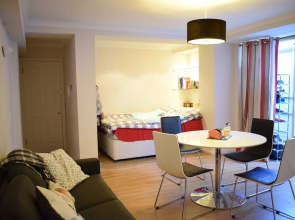 Central Studio Flat Opposite Regent's Park