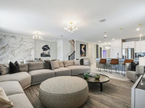 Storey Lake 10br Lakeview Home Pool/spa Game Room