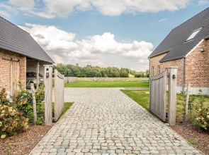 Peaceful Peer Holiday Home