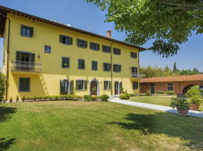Villa Elena Galleno in Galleno