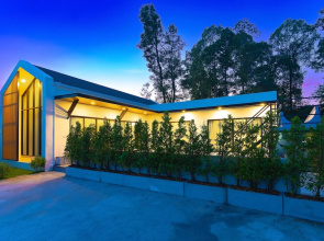 Villa Paramount 2